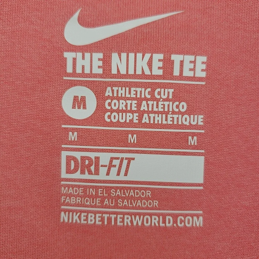 Nike T-Shirt Women's Medium Salmon Athletic Cut The Nike‎ Tee DRI-FIT Top